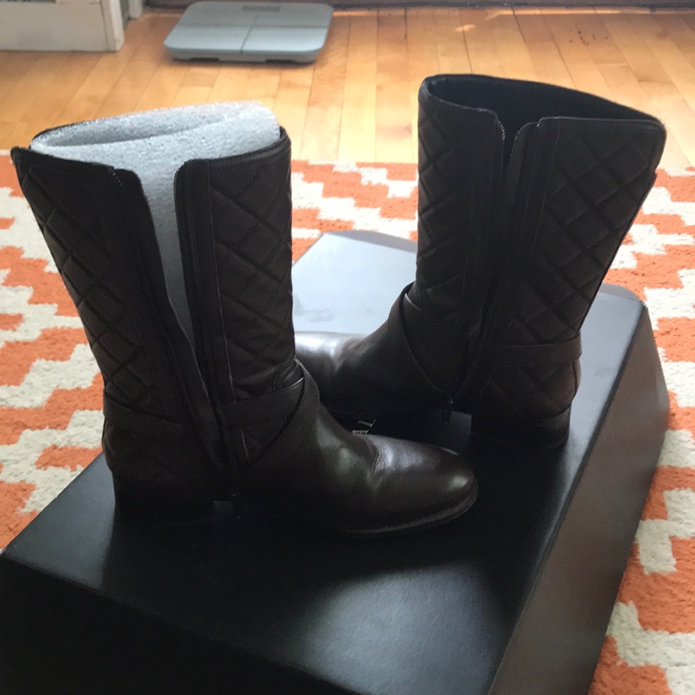 Talbots 7.5 Brown Quilted Boots